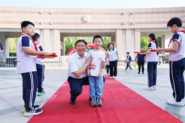 滨州渤海中学北校区:九年一贯制民办寄宿学校特色办学一览