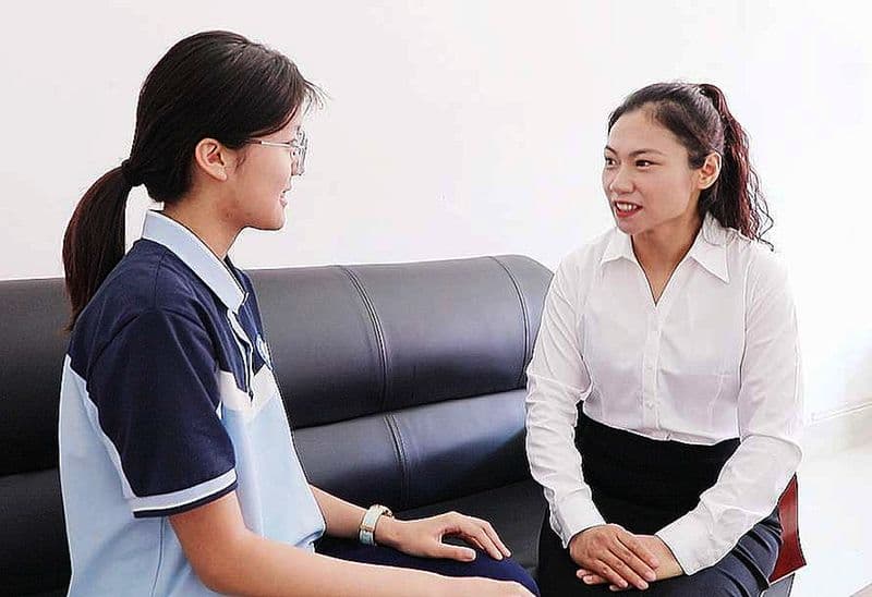 【滨州优秀教师风采录】袁珍:把思政之美浸润在课堂与陪伴里