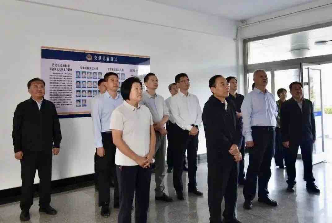 省人大执法检查组在滨州检查治超条例实施情况