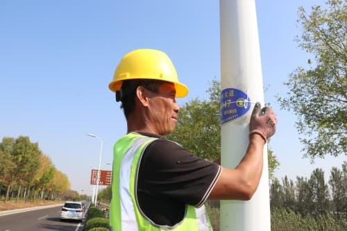 滨州市3900余处路灯号牌换新升级 提升城市照明精细化管理水平