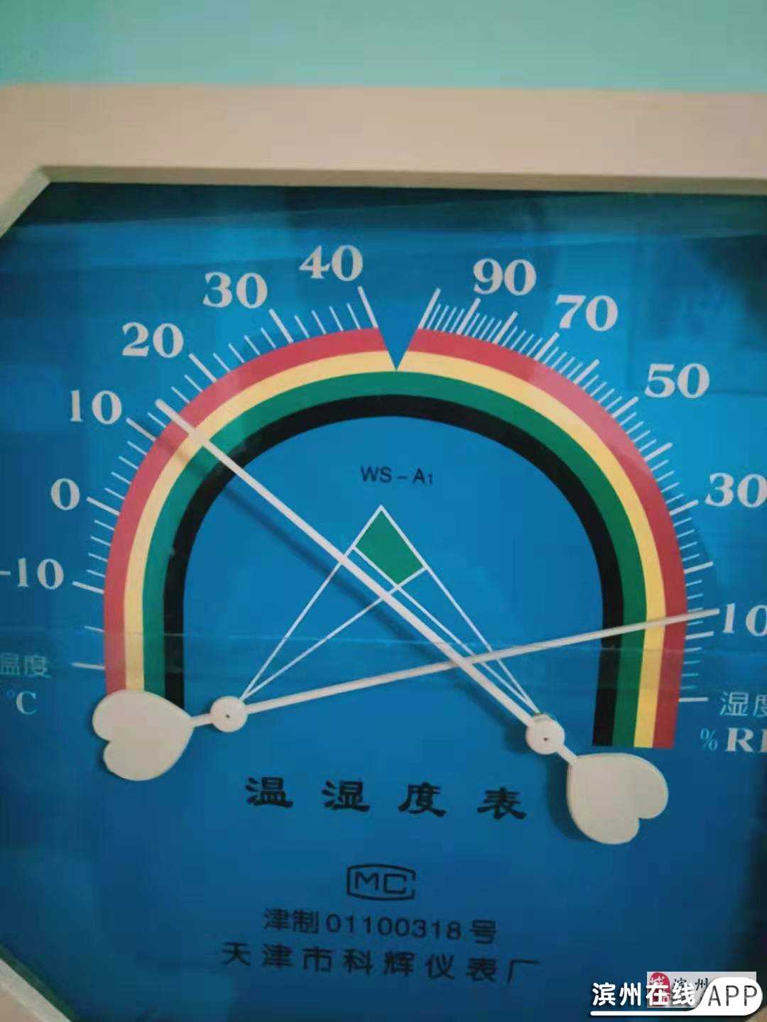 cxbi8B65drHqRN5d.jpg