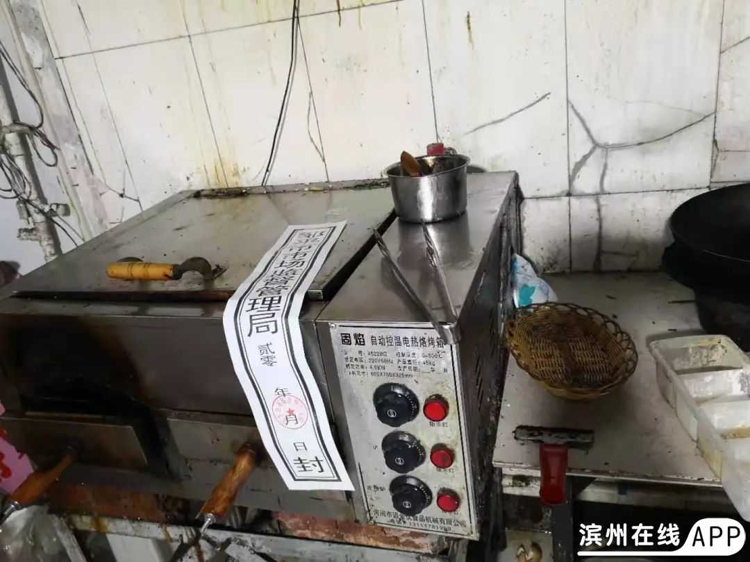 gg22rC89ddmBBRWG.jpg