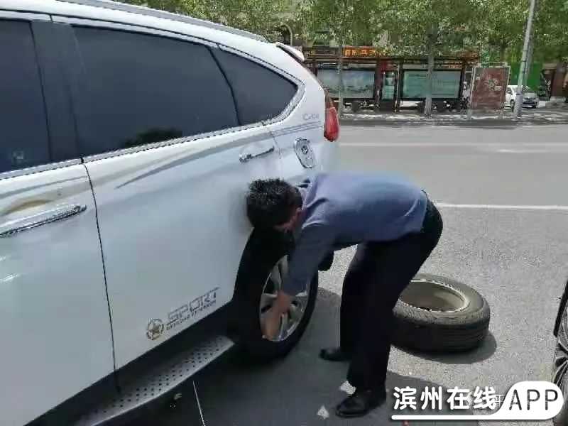 N43Y4jJdEI5ZyYpk.jpg