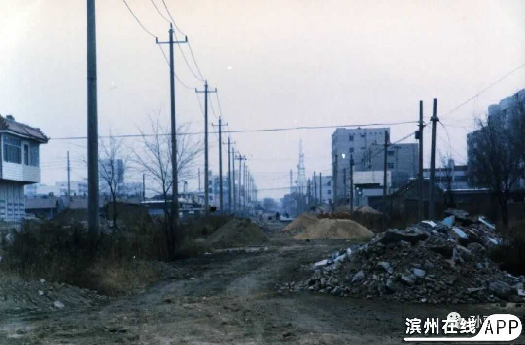vz58N3fb852jRz53.jpg