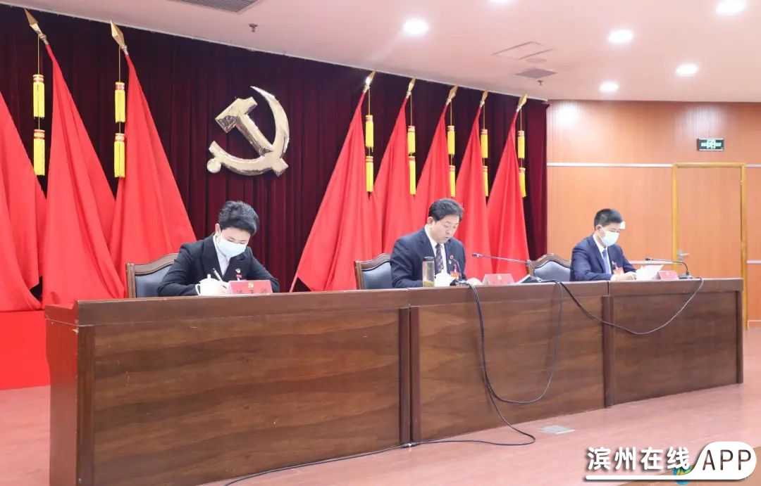 b02ePBa2y3b22013.jpg