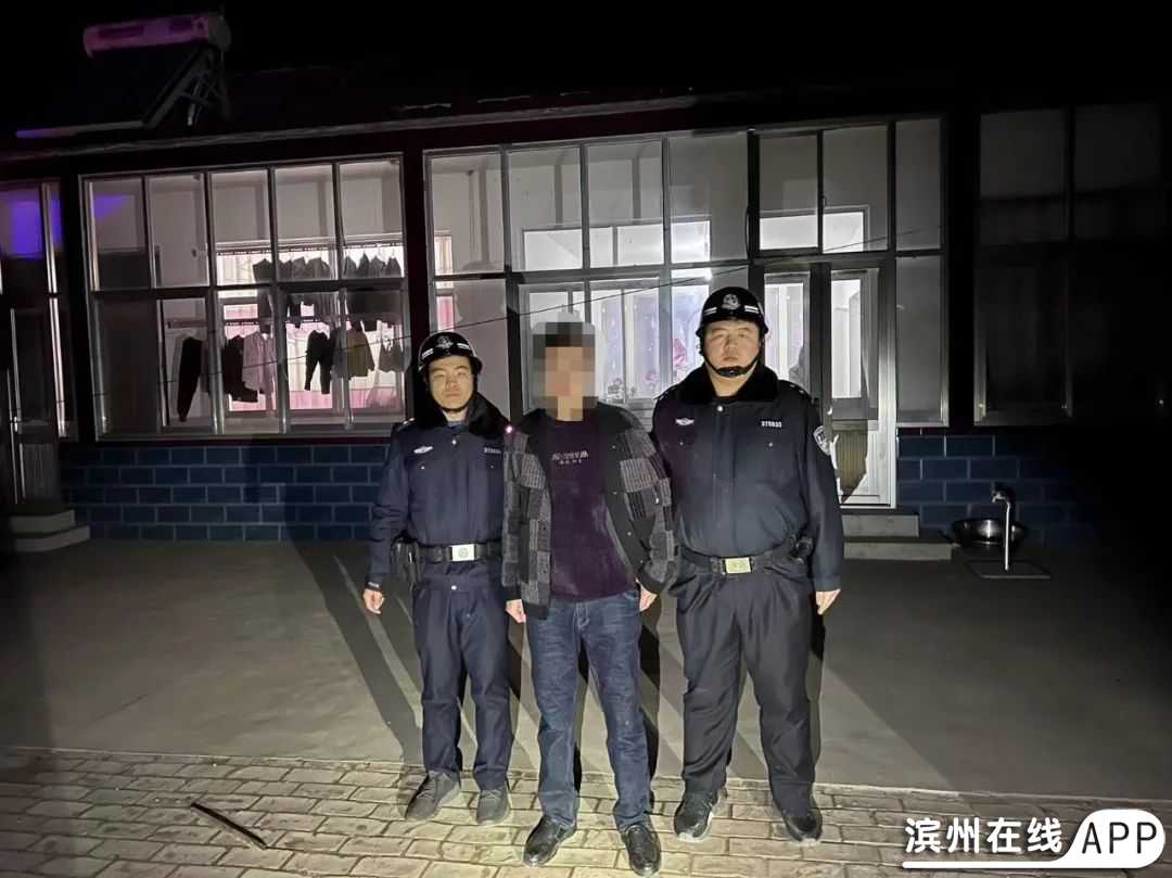 s752607PS75z2nUy.jpg