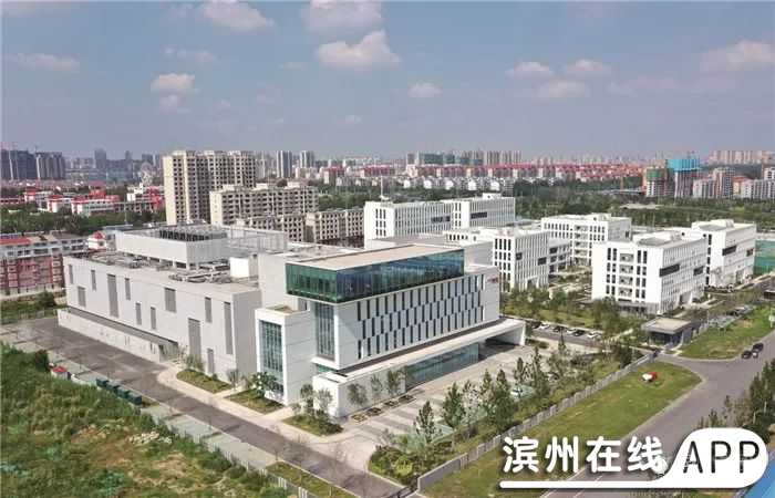 g6T6unR8112d6npo.jpg