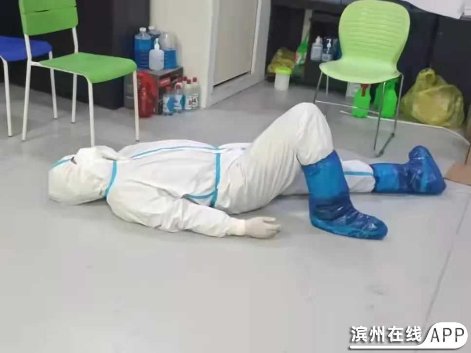l08QjgtpdaATAUQU.jpg