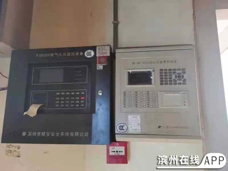 Ar28v6I544GWzR2Z.jpg