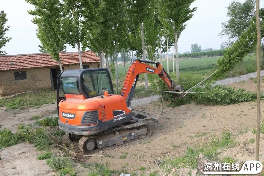 Q0vBl6CbJTjE8gVG.jpg
