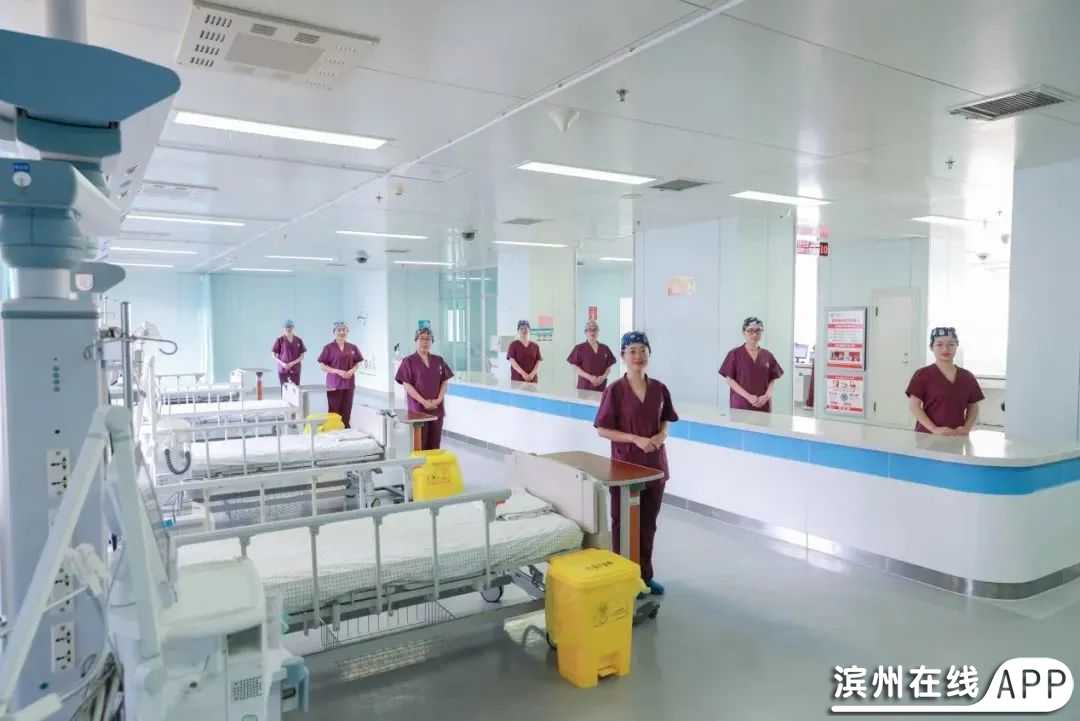 eI46kAE3eTt92Z4u.jpg