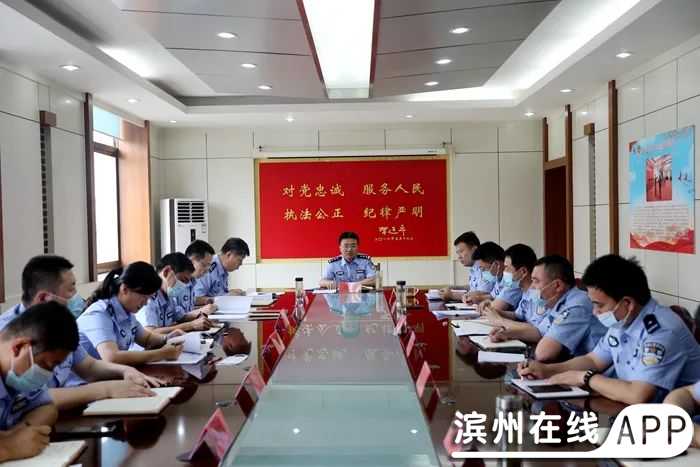 EtaHM1qQ277b2Q2y.jpg