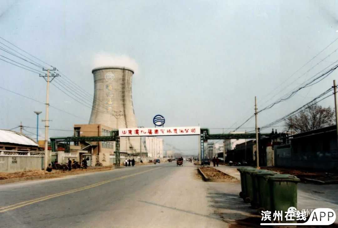 A02jKvBcbU2CcUBp.jpg