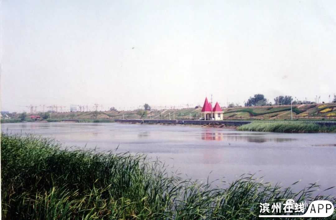 b70nHD4cQ6mDfxhH.jpg