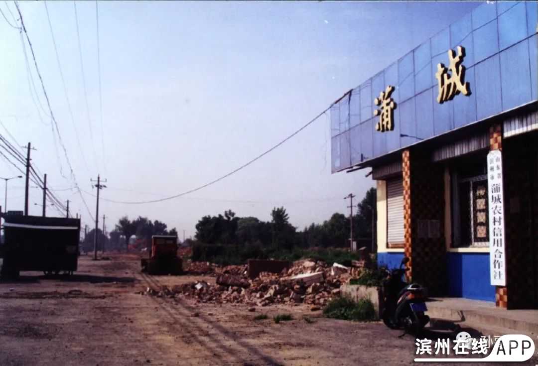 kBUr0qibUqkggp4i.jpg
