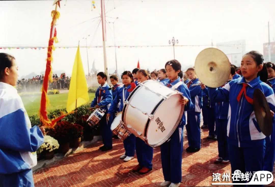 iLV8FzjV3Lu36AS1.jpg